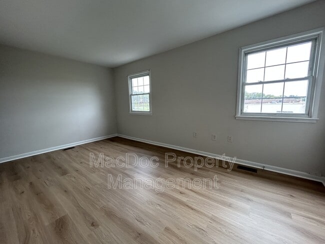 Building Photo - 2538 Sedgewick Pl