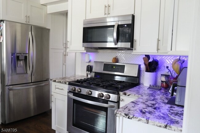 Building Photo - 96 Mill Rd