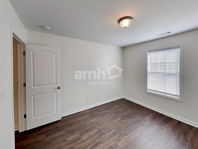 Building Photo - 104 Flagler Way