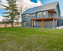 Building Photo - 8638 Harborview Rd