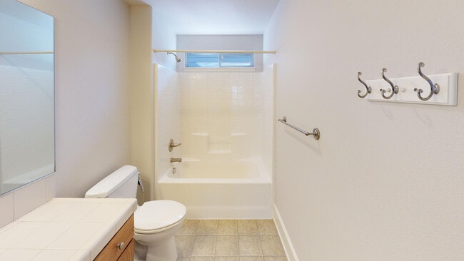 Building Photo - BETHANY LUXURY HOME! NO MOVE-IN DEPOSIT wi...