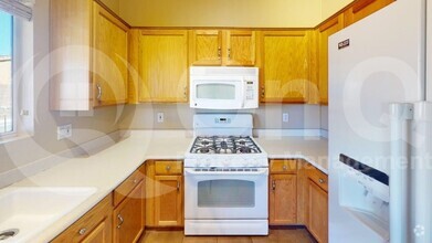 Building Photo - 2234 W Roundwood Pl