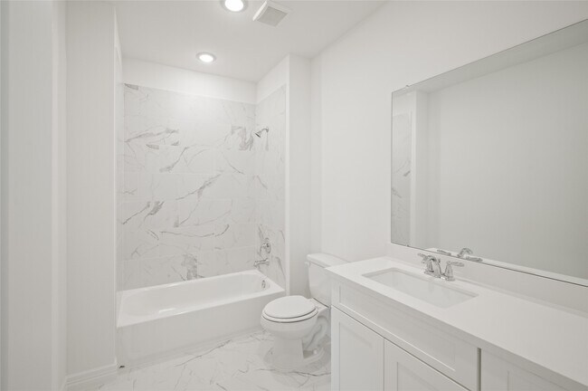 Building Photo - 3506 Talia Wood Ct