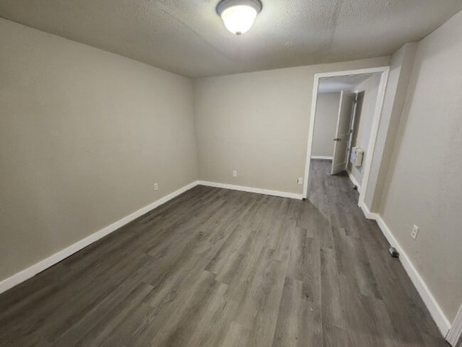 Building Photo - 4511 Atkins St