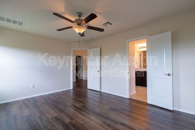 Building Photo - 10120 Crescendo Ln