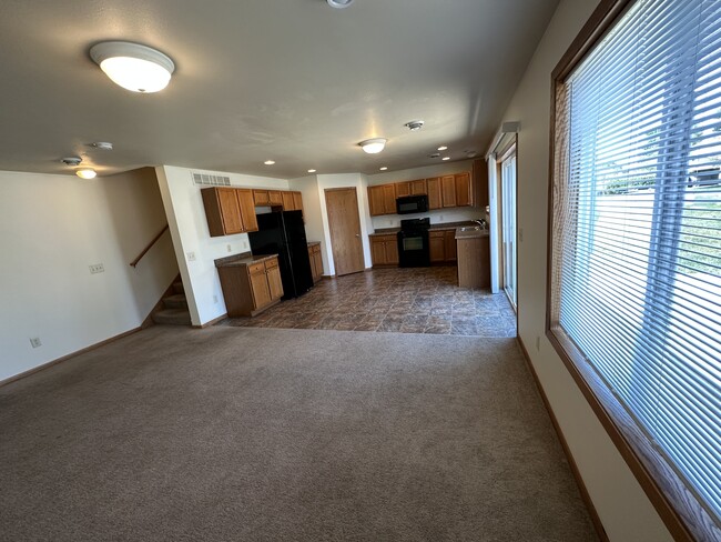 641-671 Agency Road - 641 Agency Rd Mankato MN 56001 | Apartment Finder