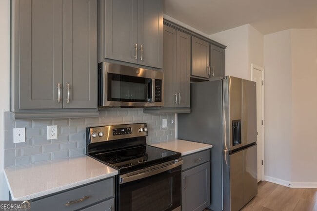 Building Photo - 2928 Cottage Ln