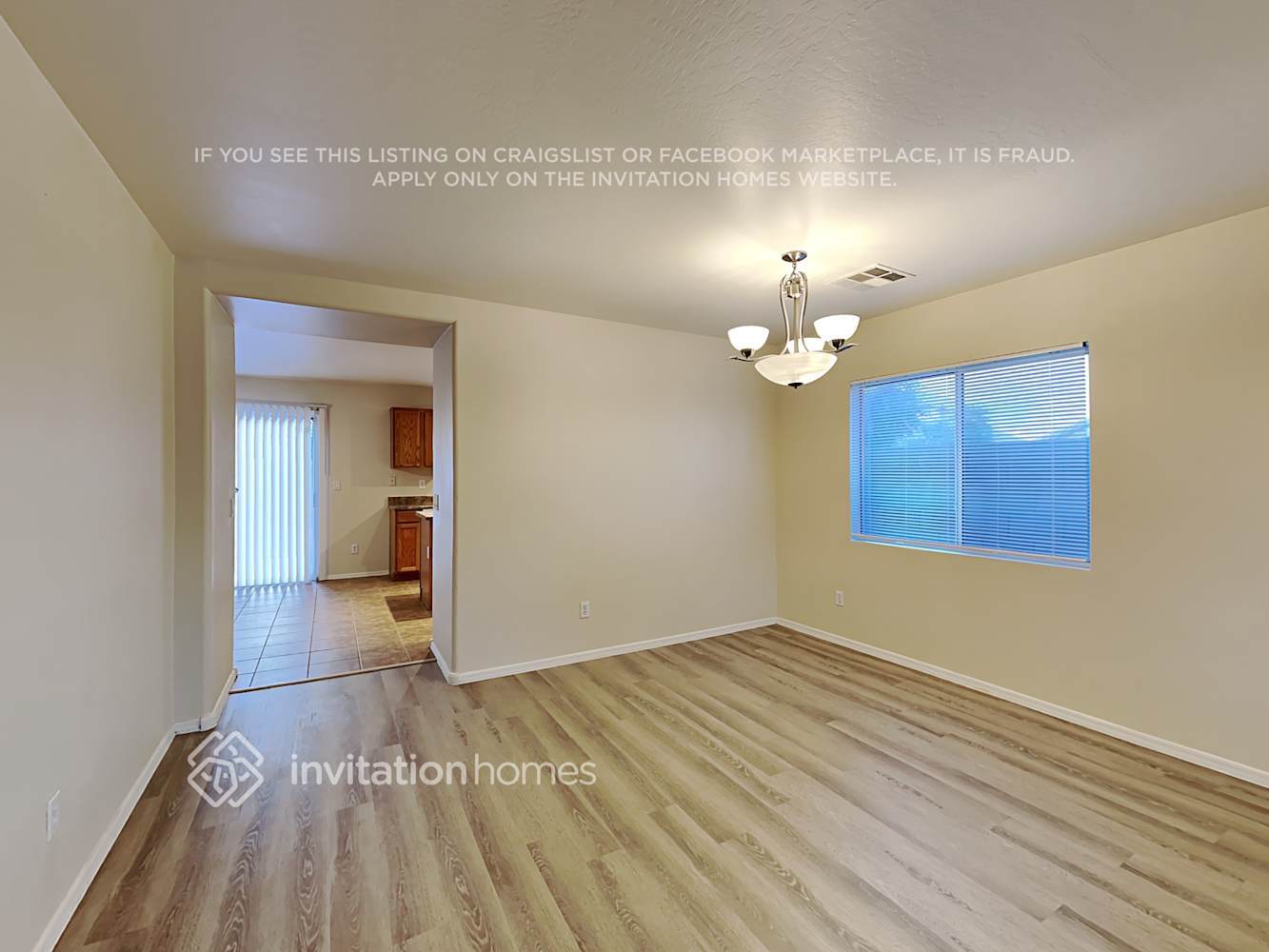 Building Photo - 10018 N 115th Dr