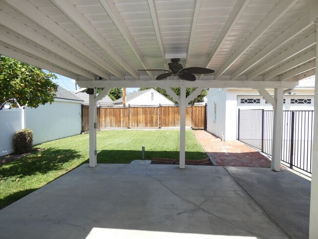 Building Photo - *Available NOW in Whittier!*