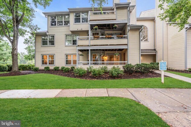 Building Photo - 103 Claridge Ct
