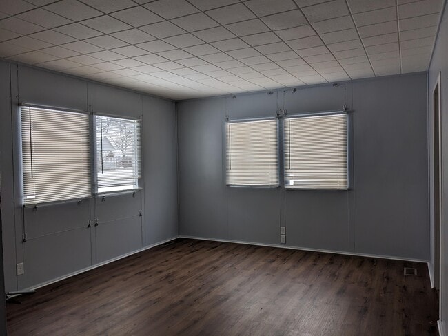 Building Photo - 2312 Ridge Ave