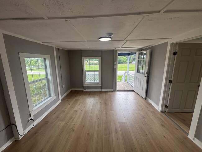 Building Photo - 1105 Mize St