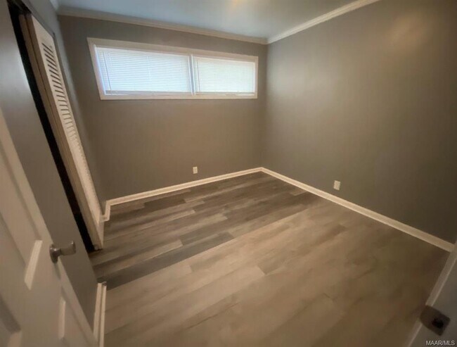 Building Photo - 3220 Doris Cir