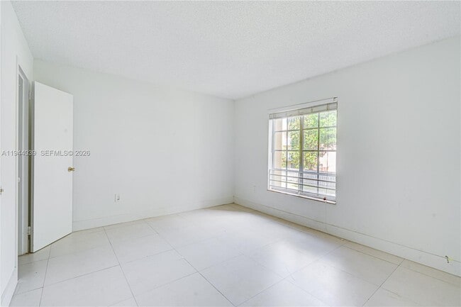 Building Photo - 5102 NW 79th Ave