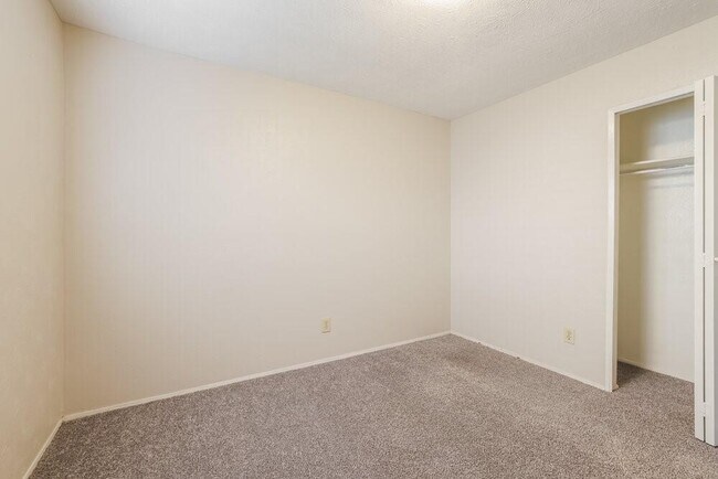Building Photo - 17319 Northern Star Dr