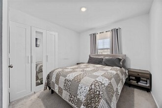 Building Photo - 3331 Aspen Stream Dr