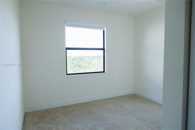 Building Photo - 8039 NW 104th Ave