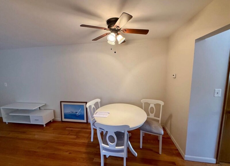 Building Photo - 16461 E 10 Mile Rd