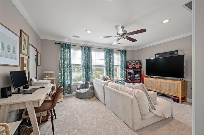 Building Photo - 1735 Brittlebush Ln