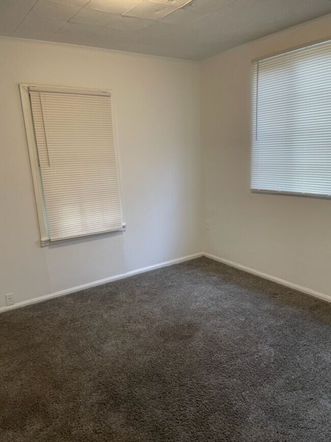 Building Photo - Quaint 2 Bedroom 1 Bath Home in Austell