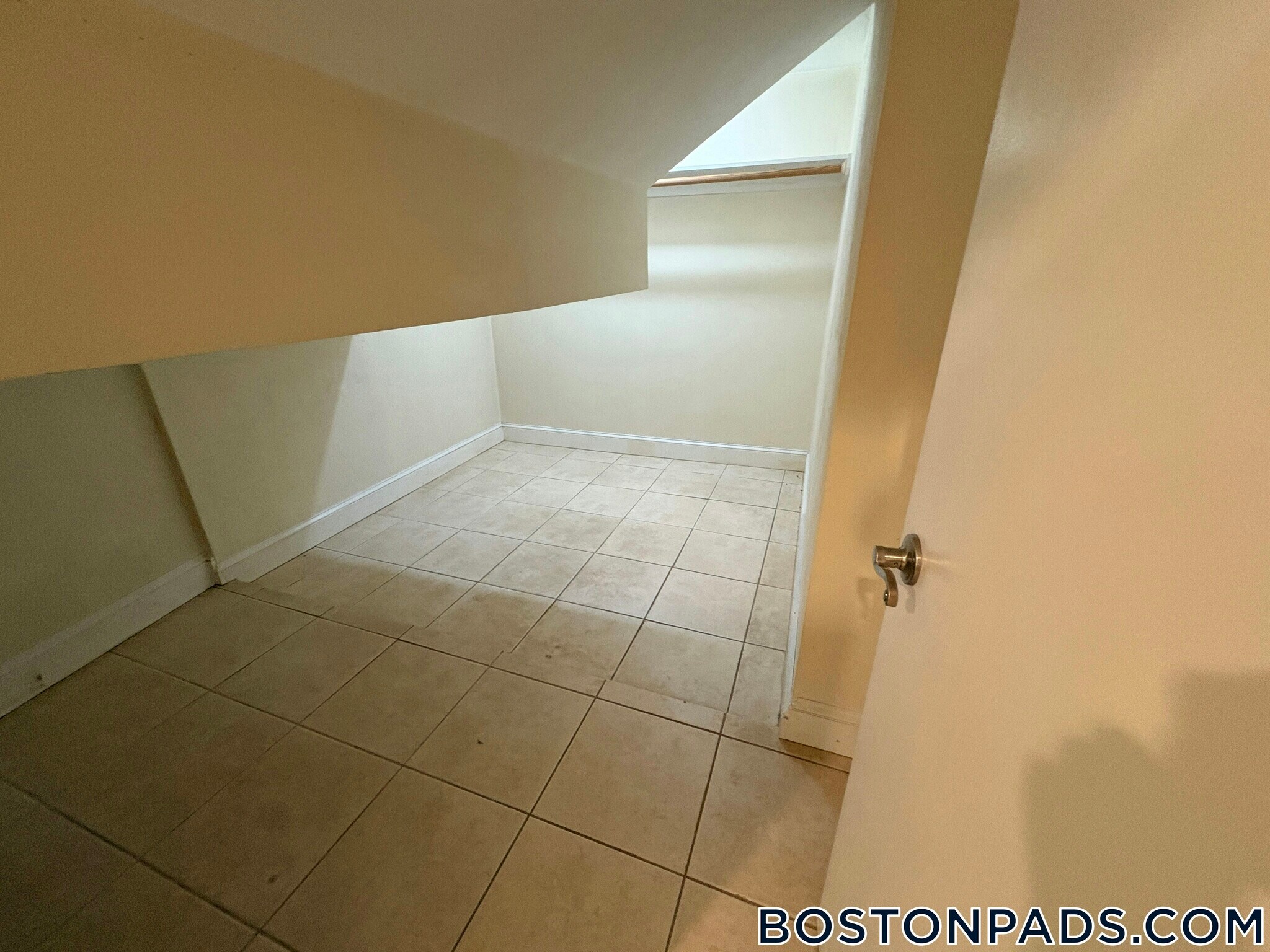 Building Photo - 33 Walbridge St