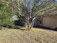 Building Photo - 1735 Horseshoe Cir