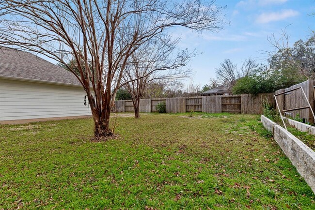 Building Photo - 8406 Lofty Ln