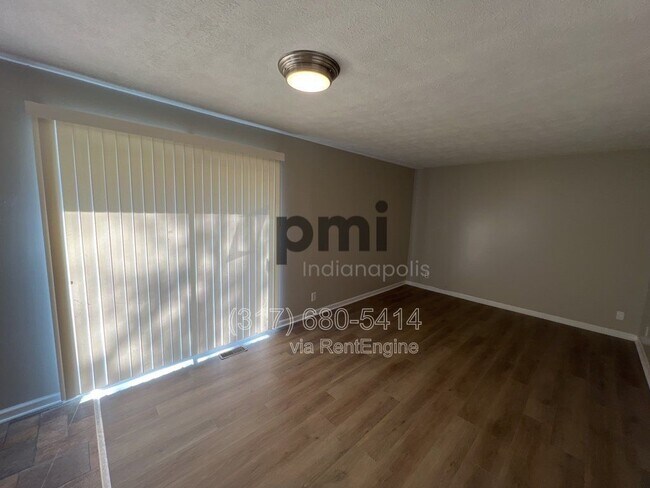 Building Photo - 3337 Beacon Ct