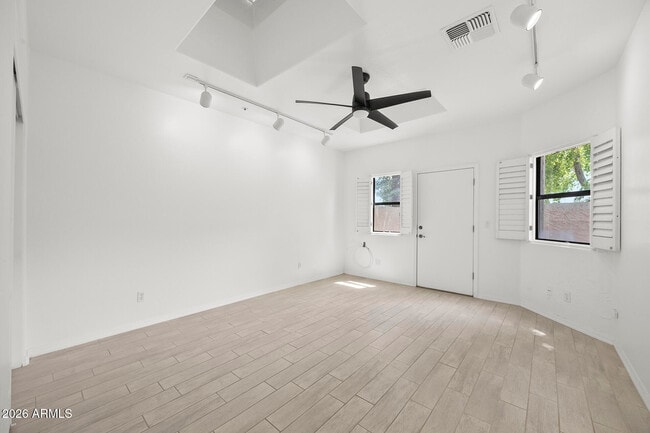 Building Photo - 8479 N 84th Pl