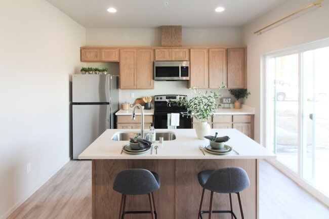 Building Photo - 2 Bedroom, 2 Bath Apartment in Othello