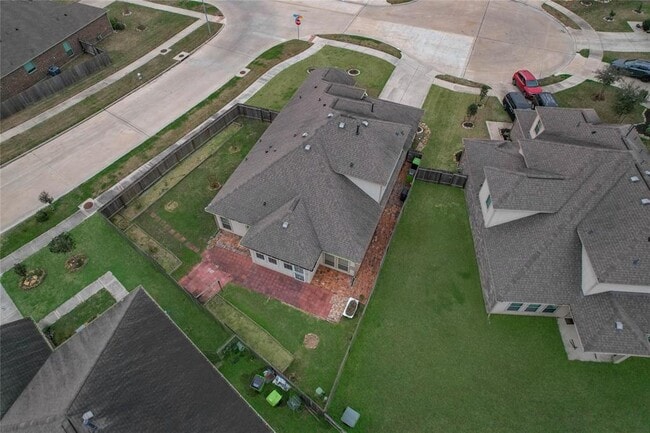 Building Photo - 3511 Christopher Dr