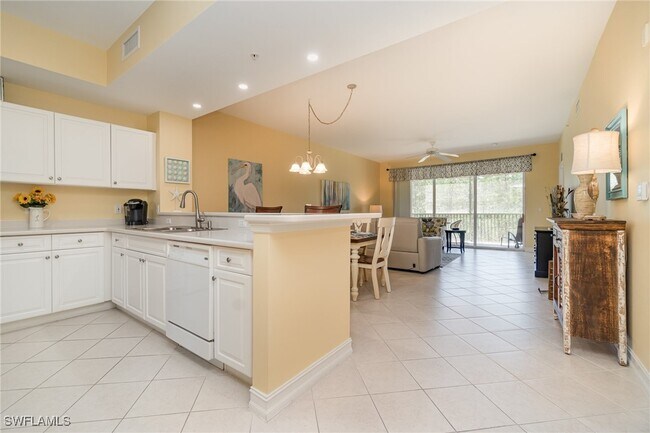 Building Photo - 10520 Amiata Way