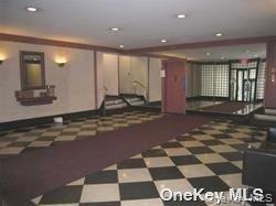 Building Photo - 102-40 67th Dr