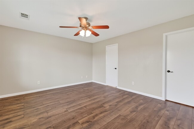 Building Photo - 21519 Sapphire Ct