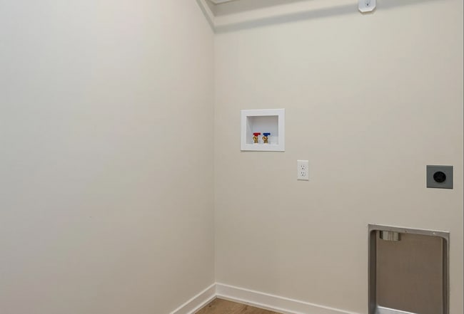 Building Photo - 11704 S 125th St