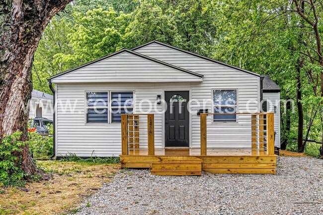 Primary Photo - 1254 McDougal St