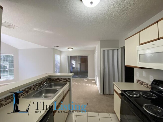 Building Photo - 610 Colorado Pl