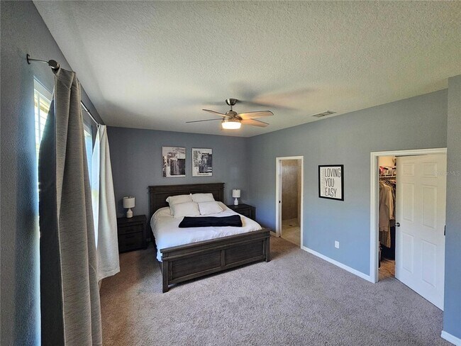 Building Photo - 1201 Custer Bayou St