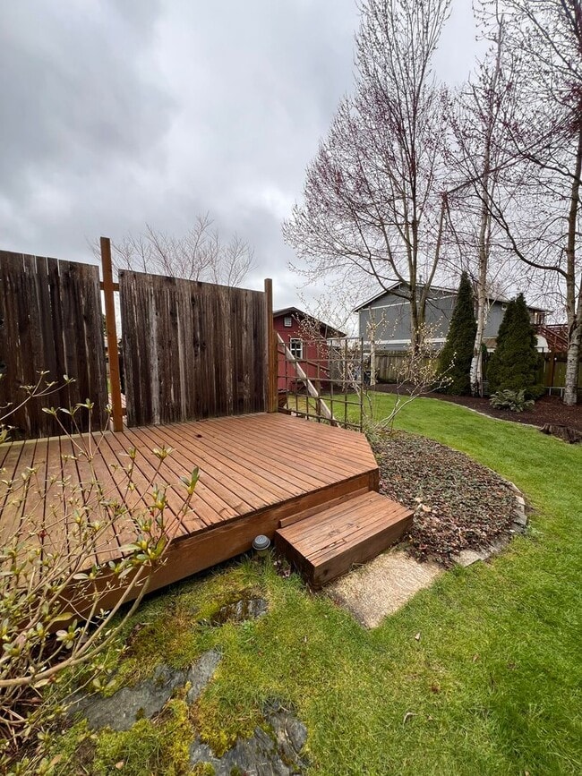 Building Photo - 15459 Bonney Ln Blvd