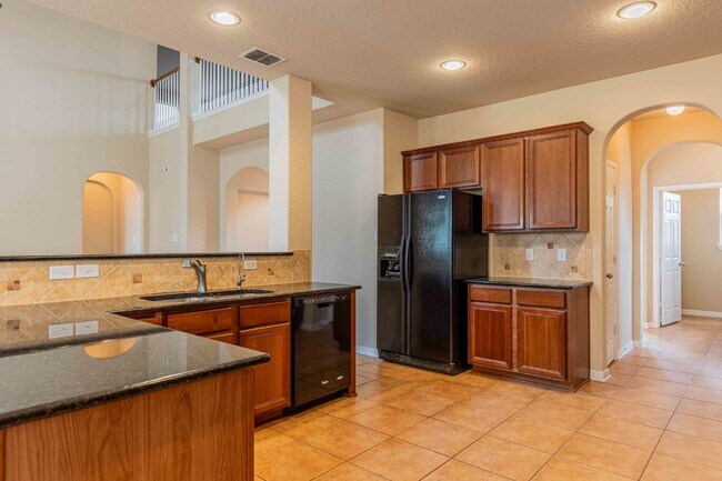 Building Photo - 8922 Weimer Forest