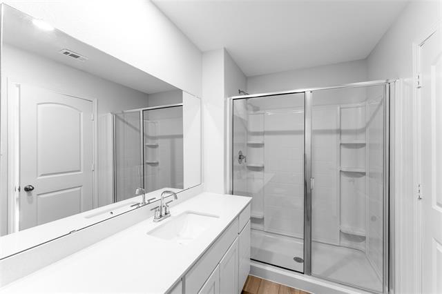 Building Photo - 1301 Parker Dr