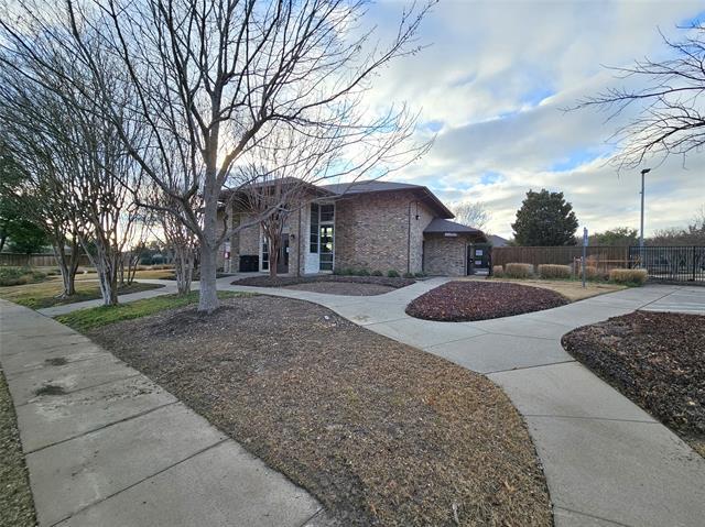 Building Photo - 15721 Oak Pointe Dr