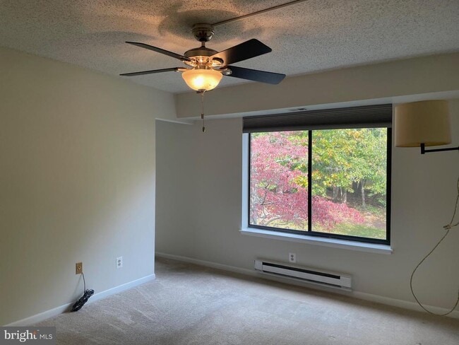 Building Photo - 15311 Beaverbrook Ct