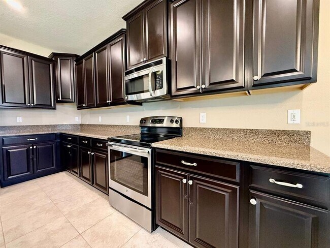 Building Photo - 12404 Ballentrae Forest Dr