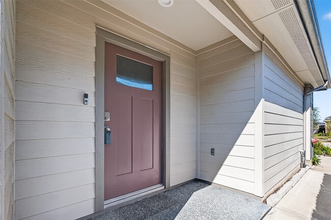 Building Photo - 2920 Stamford Hl Ln