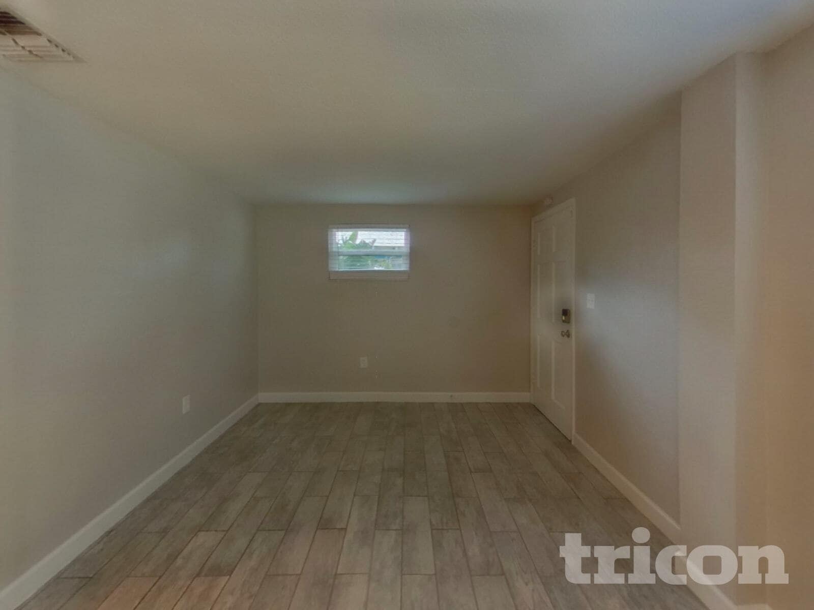 Building Photo - 4460 49th Ave N