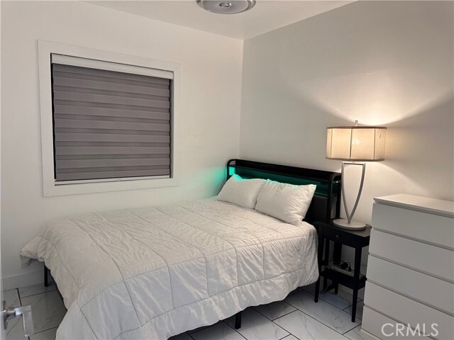 Building Photo - 7013 Bellaire Ave