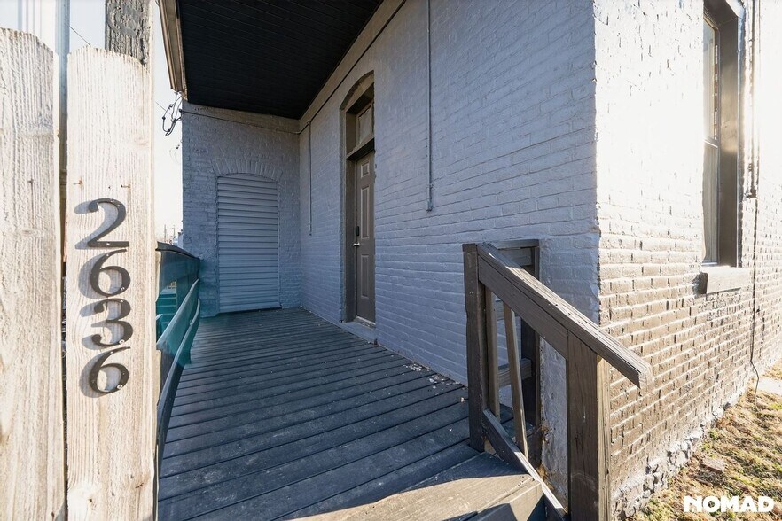 Building Photo - 2636 Arsenal St