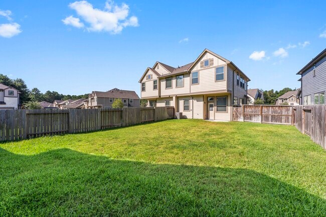 Building Photo - 308 N Spotted Fern Dr