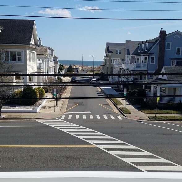 View from 2nd floor sundeck - 4907 Atlantic Ave